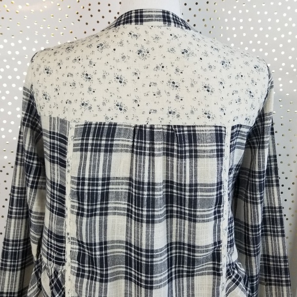 Altar'd State | Plaid and Floral Mixed Media Top - Picture 5 of 7